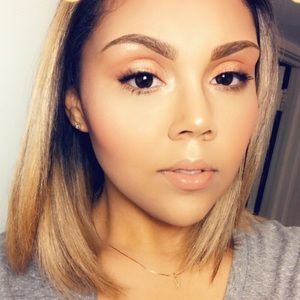 Meet your Posher, Kacie